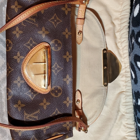 SOLD - Picture 8 of 16